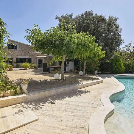 Vakantiehuis Romantisches Mit Jacuzzi Im Freien Alcúdia