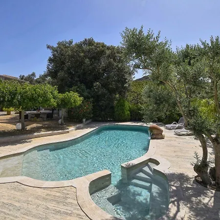 Romantisches Mit Jacuzzi Im Freien Alcúdia